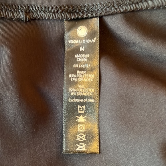 Cute little athletic jacket, excellent condition! - Picture 5 of 5